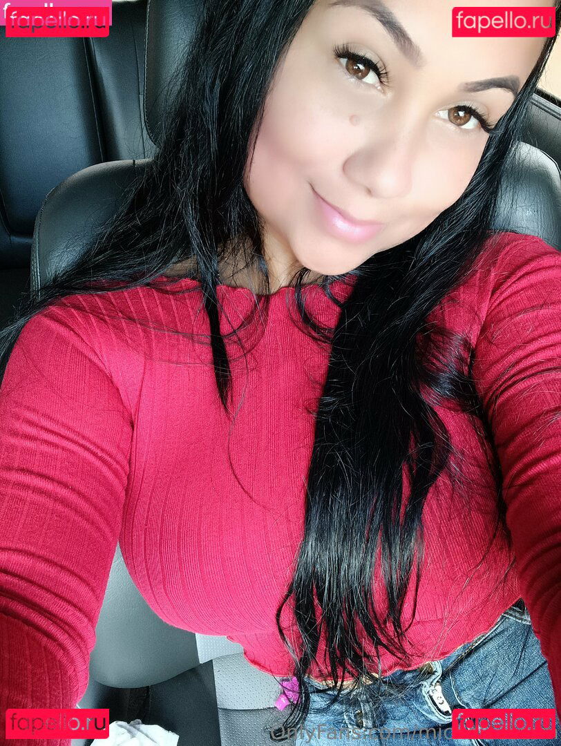 michelcustom / michelcustoms Onlyfans Photo Gallery 