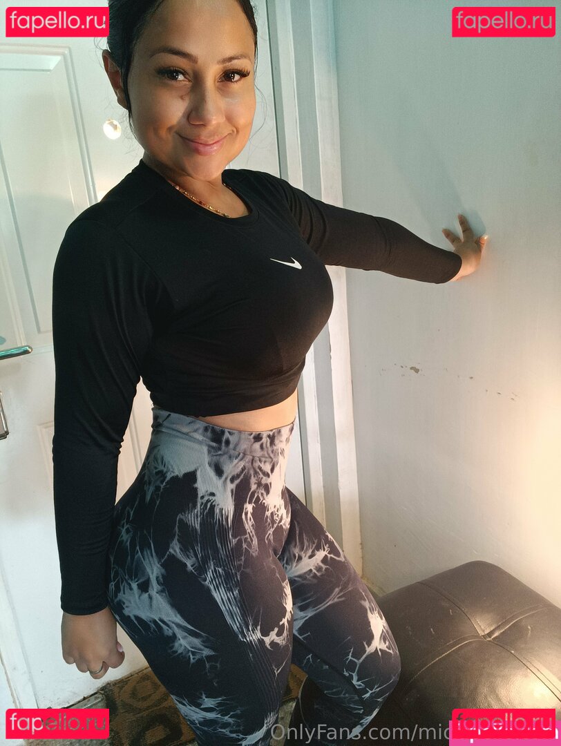 michelcustom / michelcustoms Onlyfans Photo Gallery 