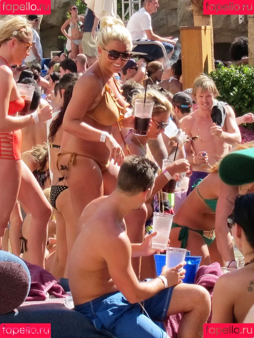 Billie Faiers Onlyfans Photo Gallery 