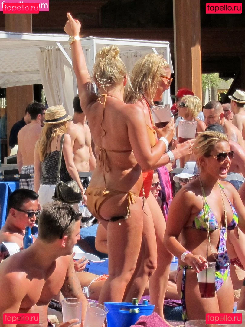 Billie Faiers Onlyfans Photo Gallery 