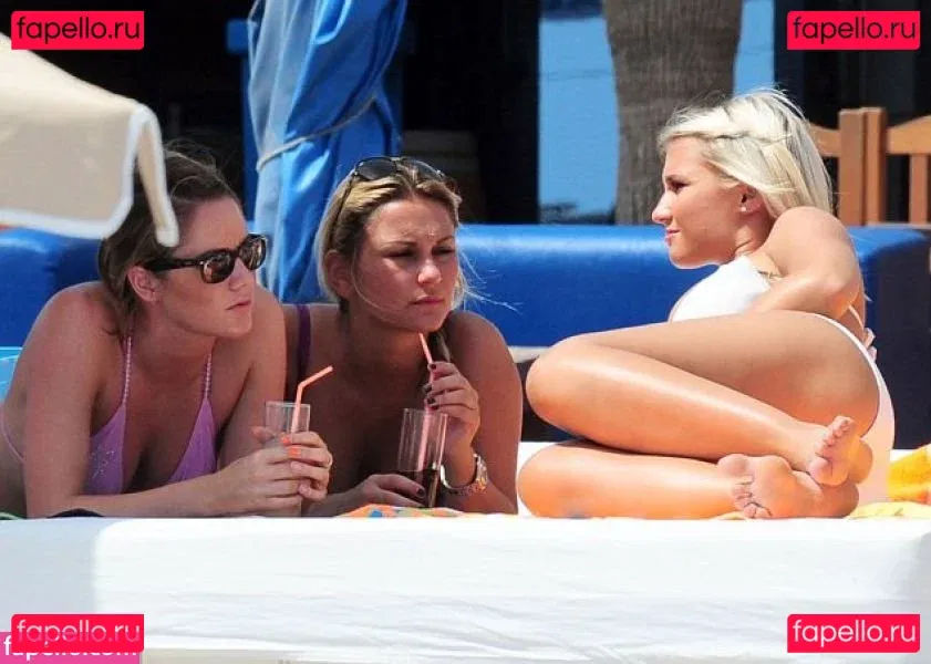 Billie Faiers Onlyfans Photo Gallery 