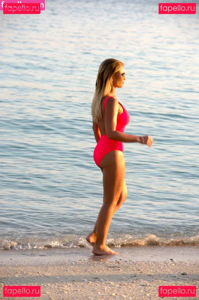 Billie Faiers Onlyfans Photo Gallery 