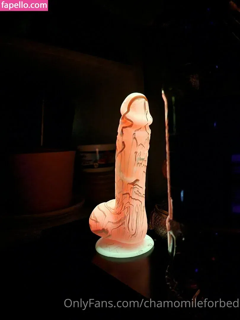 chamomileforbed Onlyfans Photo Gallery 