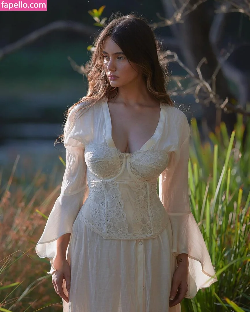 Ella Cervetto Onlyfans Photo Gallery 