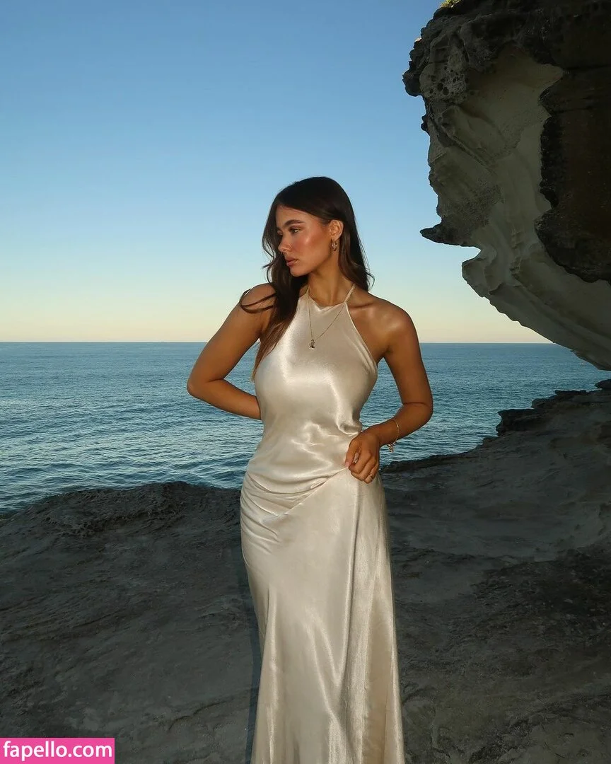 Ella Cervetto Onlyfans Photo Gallery 