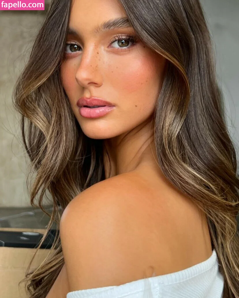 Ella Cervetto Onlyfans Photo Gallery 