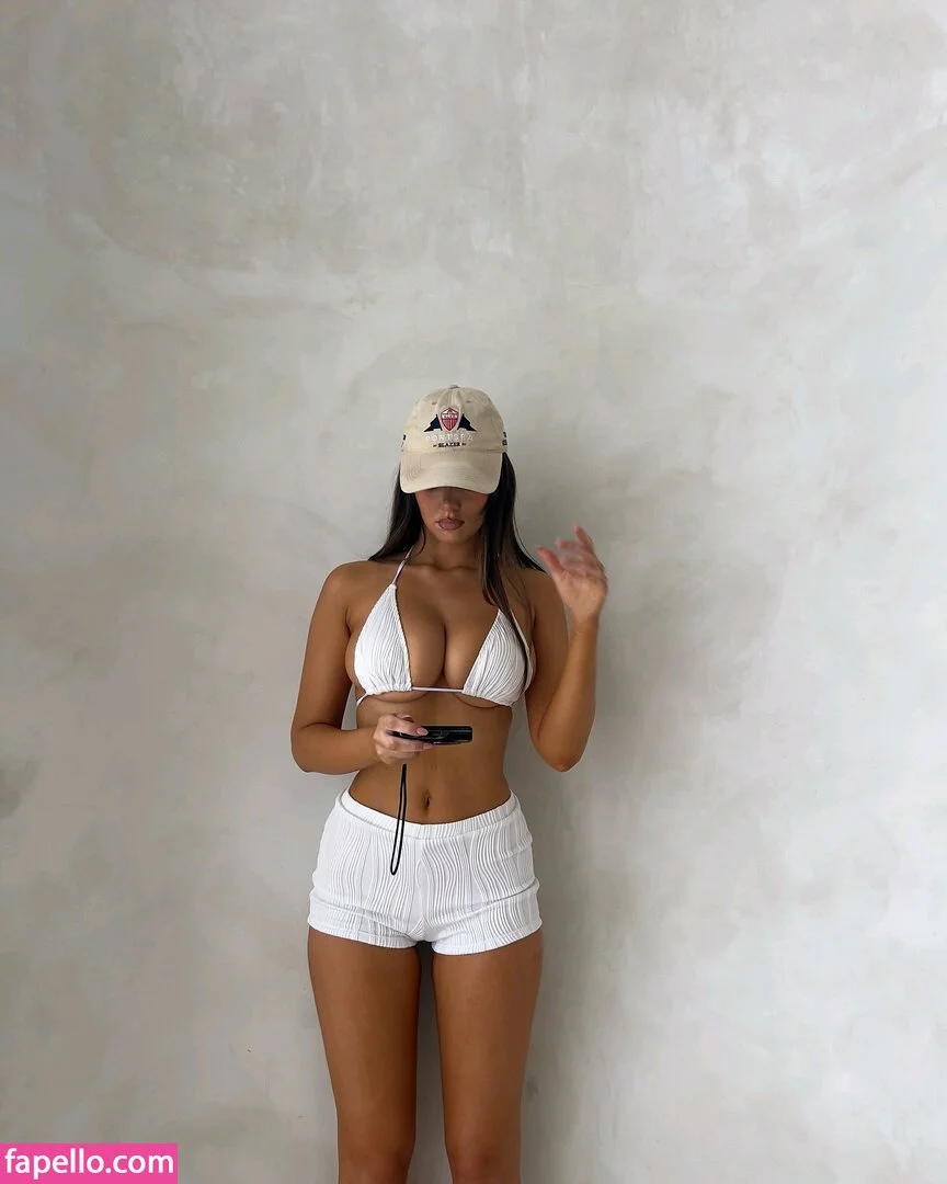 Ella Cervetto Onlyfans Photo Gallery 