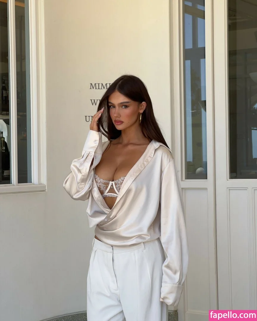 Ella Cervetto Onlyfans Photo Gallery 