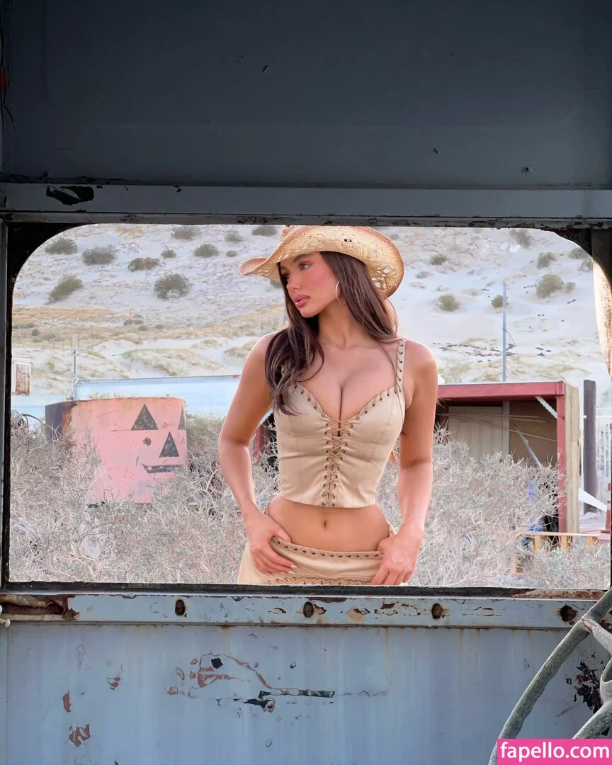 Ella Cervetto Onlyfans Photo Gallery 