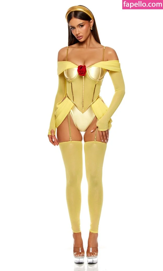 Ella Cervetto Onlyfans Photo Gallery 