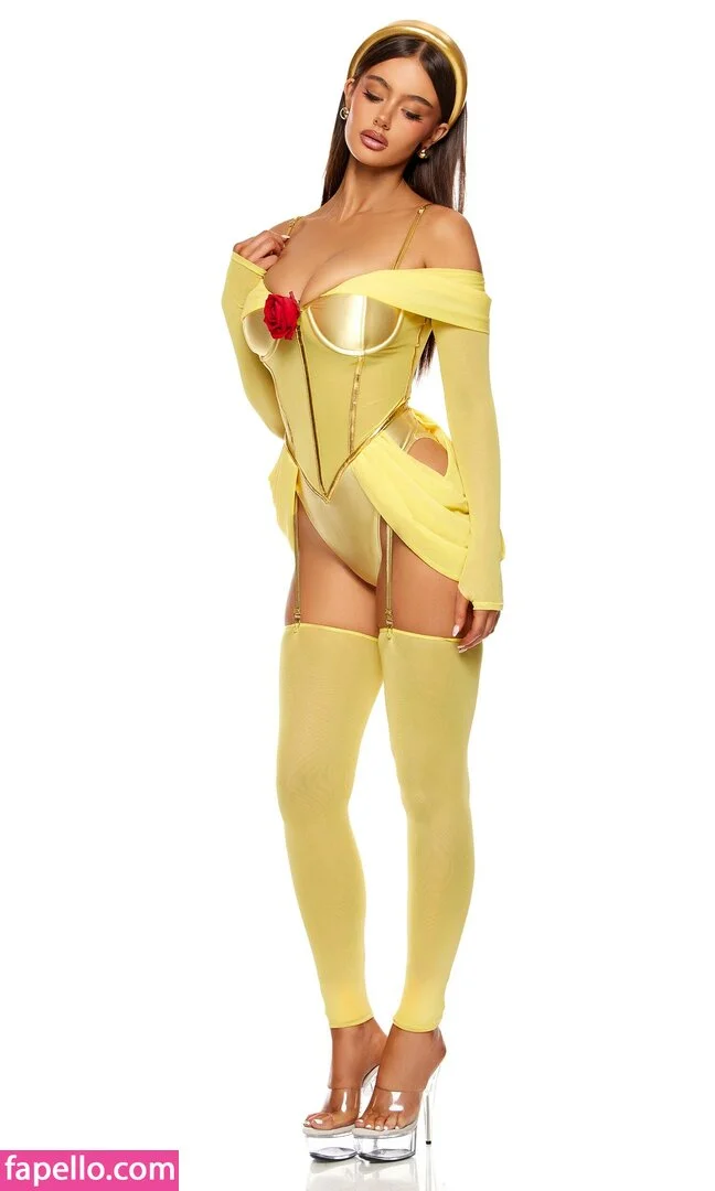 Ella Cervetto Onlyfans Photo Gallery 