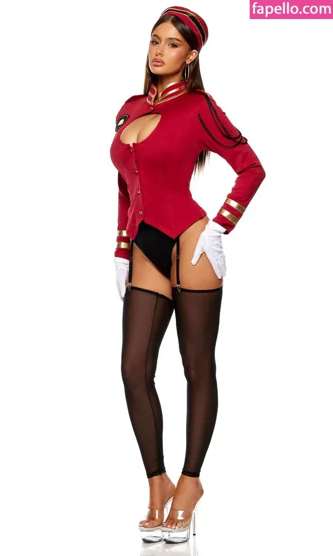 Ella Cervetto Onlyfans Photo Gallery 