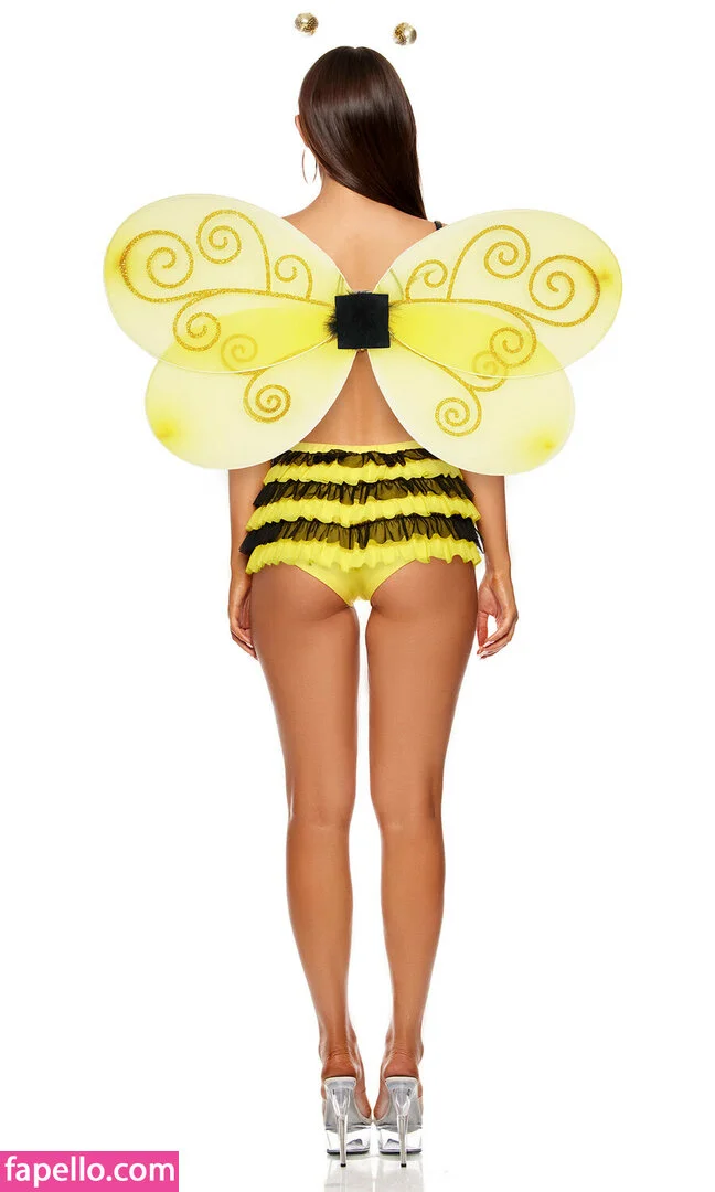 Ella Cervetto Onlyfans Photo Gallery 