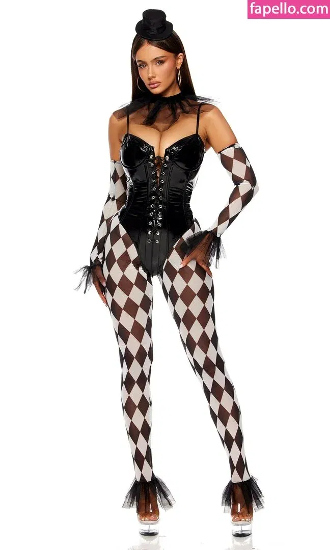 Ella Cervetto Onlyfans Photo Gallery 