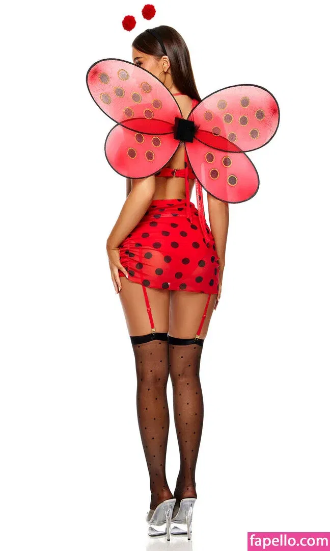 Ella Cervetto Onlyfans Photo Gallery 