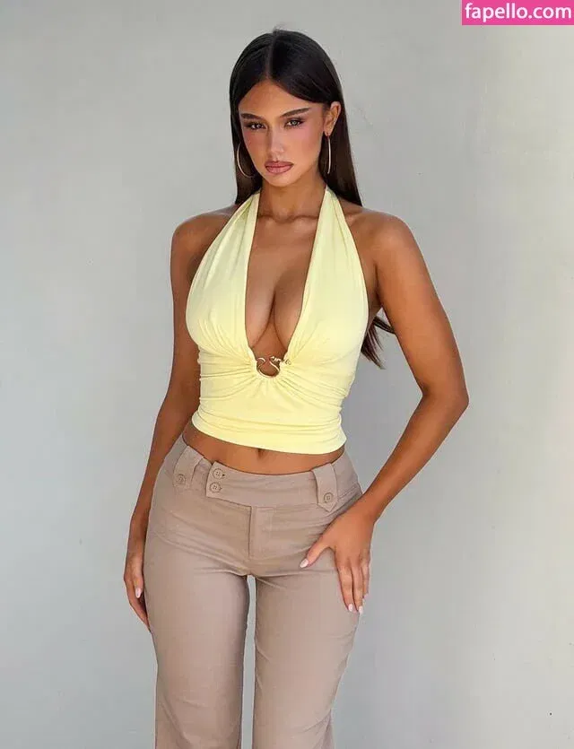 Ella Cervetto Onlyfans Photo Gallery 