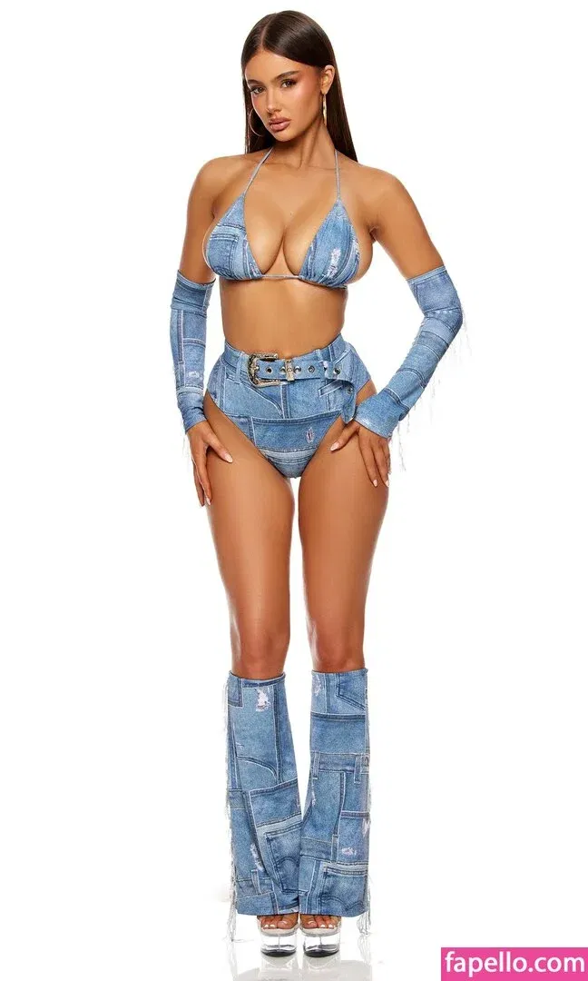 Ella Cervetto Onlyfans Photo Gallery 