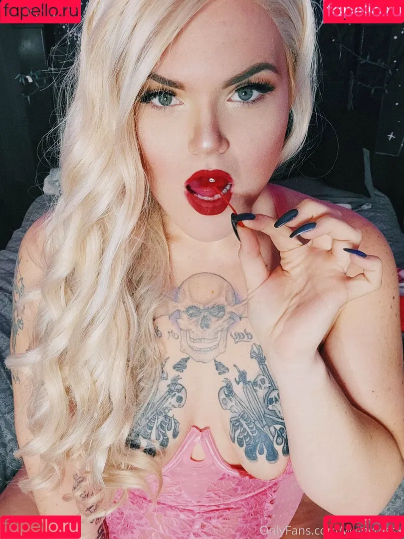 wiggyressx Onlyfans Photo Gallery 