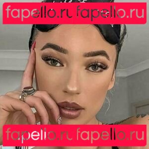 misschilli Onlyfans Photo Gallery 