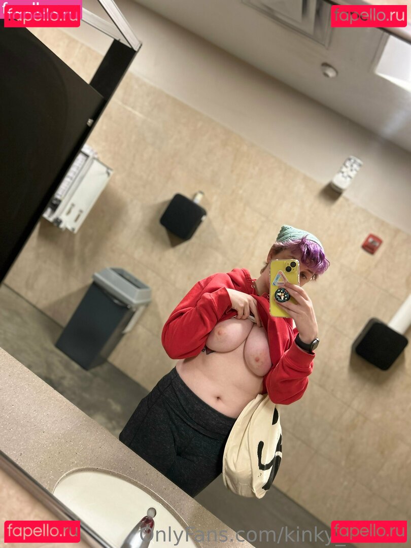 kinky.clouds / kinky_clouds Nude Onlyfans Photo 44