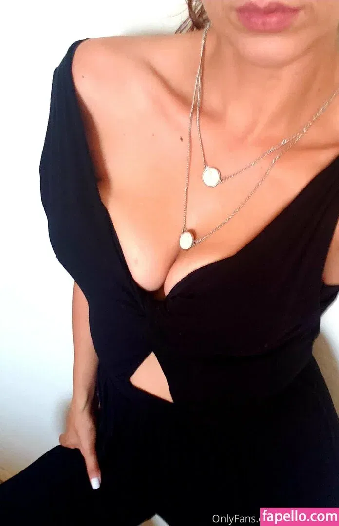 hypnotictits Onlyfans Photo Gallery 