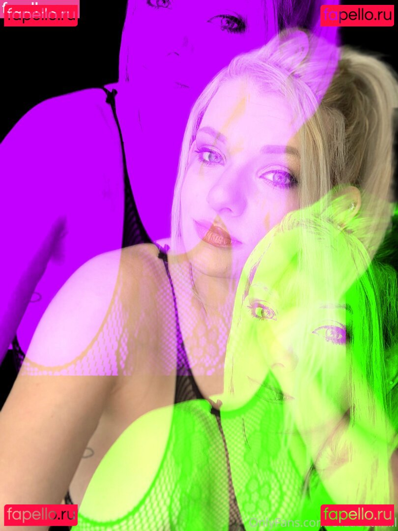 ehill76 / elizabethhill Onlyfans Photo Gallery 