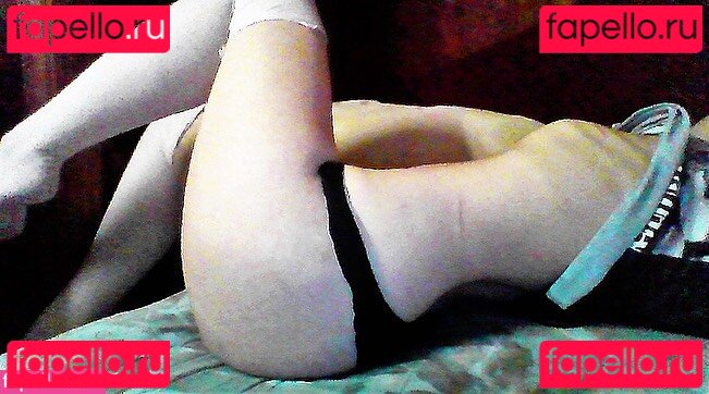 Twintailtsundere / tsunderetwintails Onlyfans Photo Gallery 