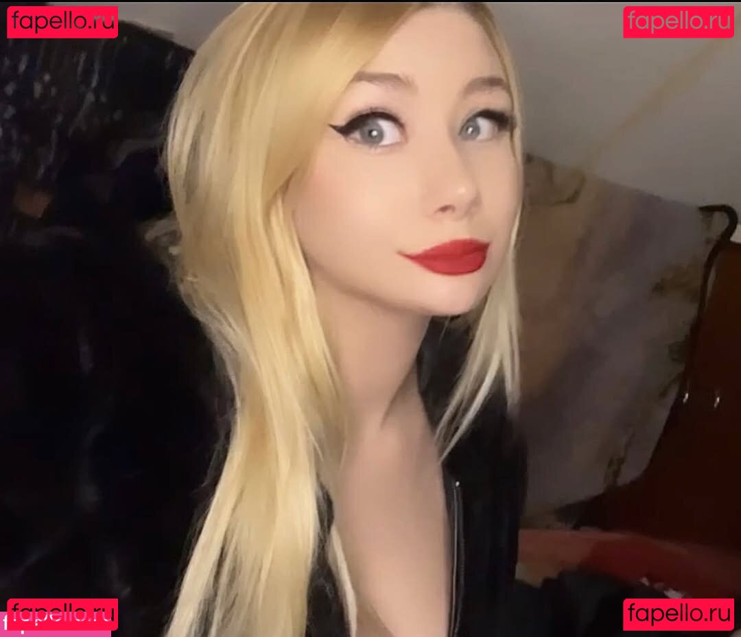 Twintailtsundere / tsunderetwintails Onlyfans Photo Gallery 