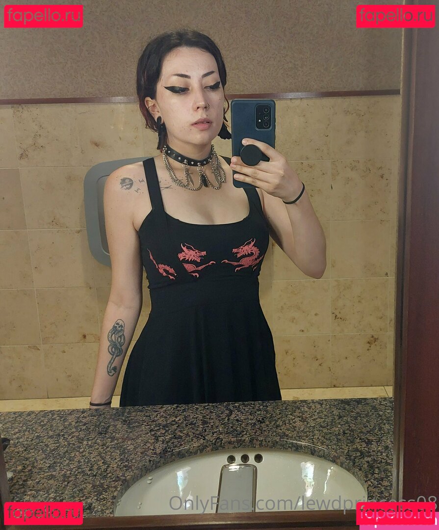 LewdPrincess08 / PrincessHaley1 Onlyfans Photo Gallery 