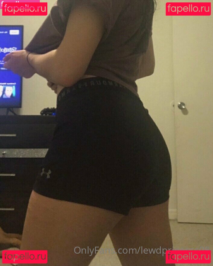 LewdPrincess08 / PrincessHaley1 Onlyfans Photo Gallery 