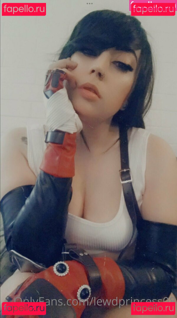 LewdPrincess08 / PrincessHaley1 Onlyfans Photo Gallery 