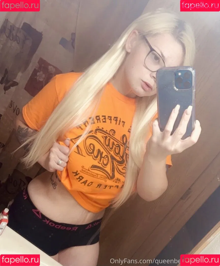 queenbeeautiful2021 Onlyfans Photo Gallery 