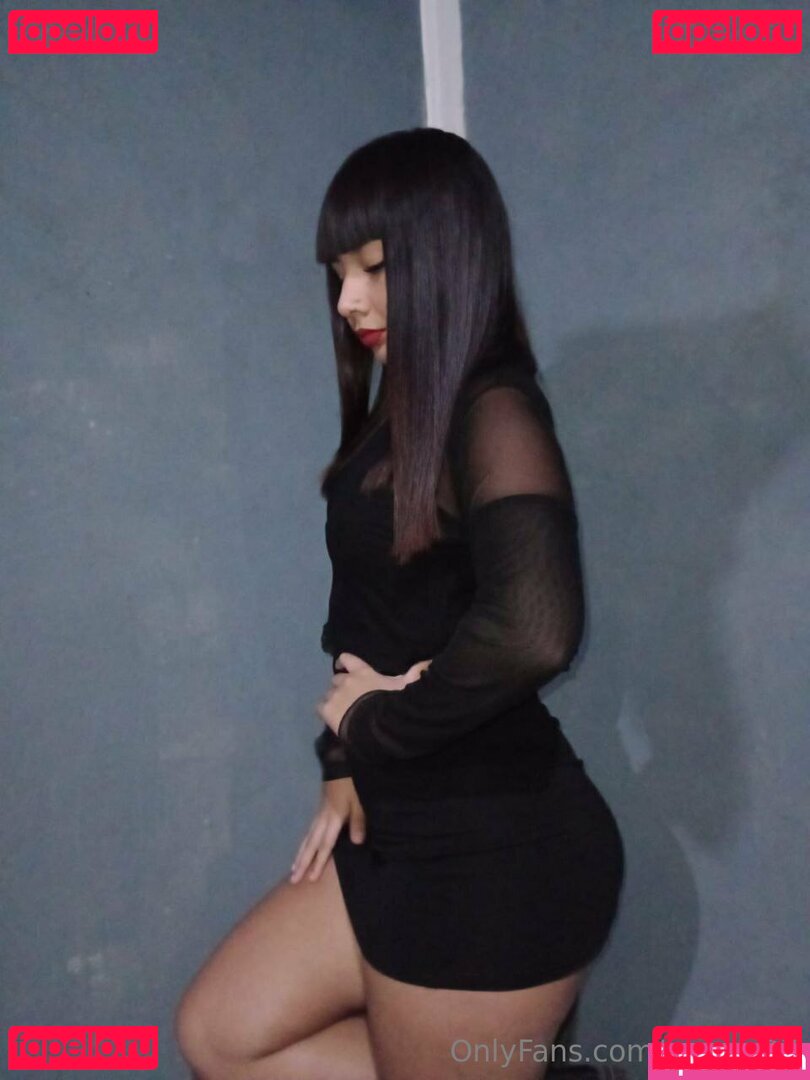 esmee27 Onlyfans Photo Gallery 