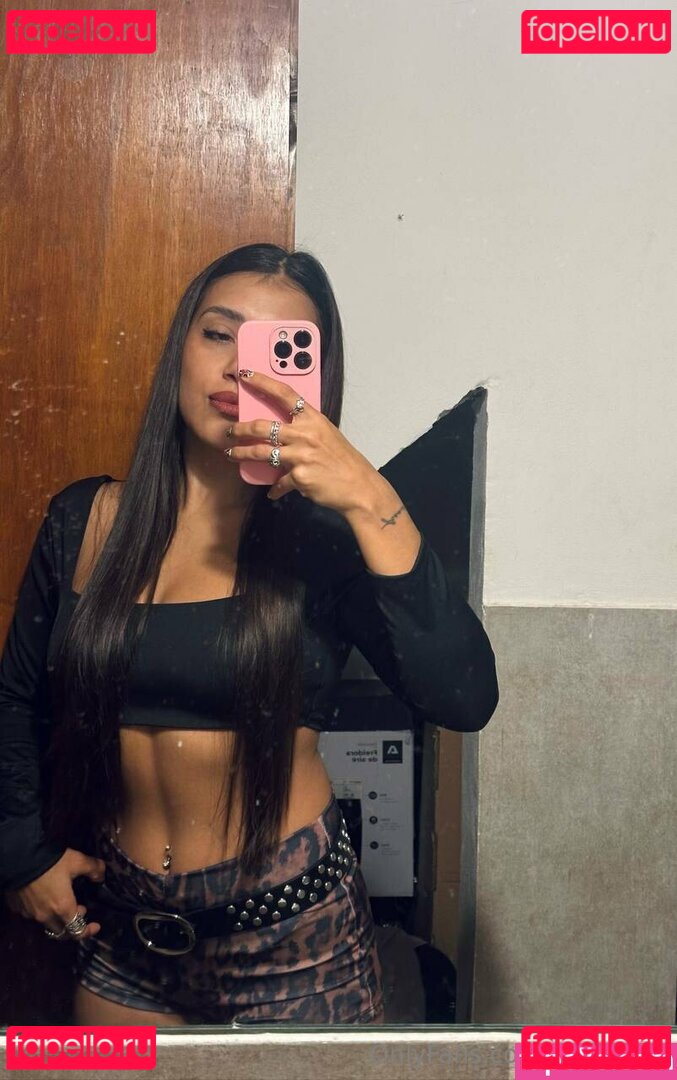 esmee27 Onlyfans Photo Gallery 