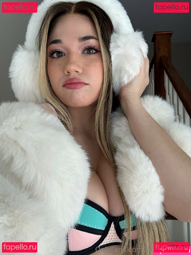 Sofia Gomez / realsofiagomez / sofiiiiagomez / sofiiiiagomezzz Onlyfans Photo Gallery 