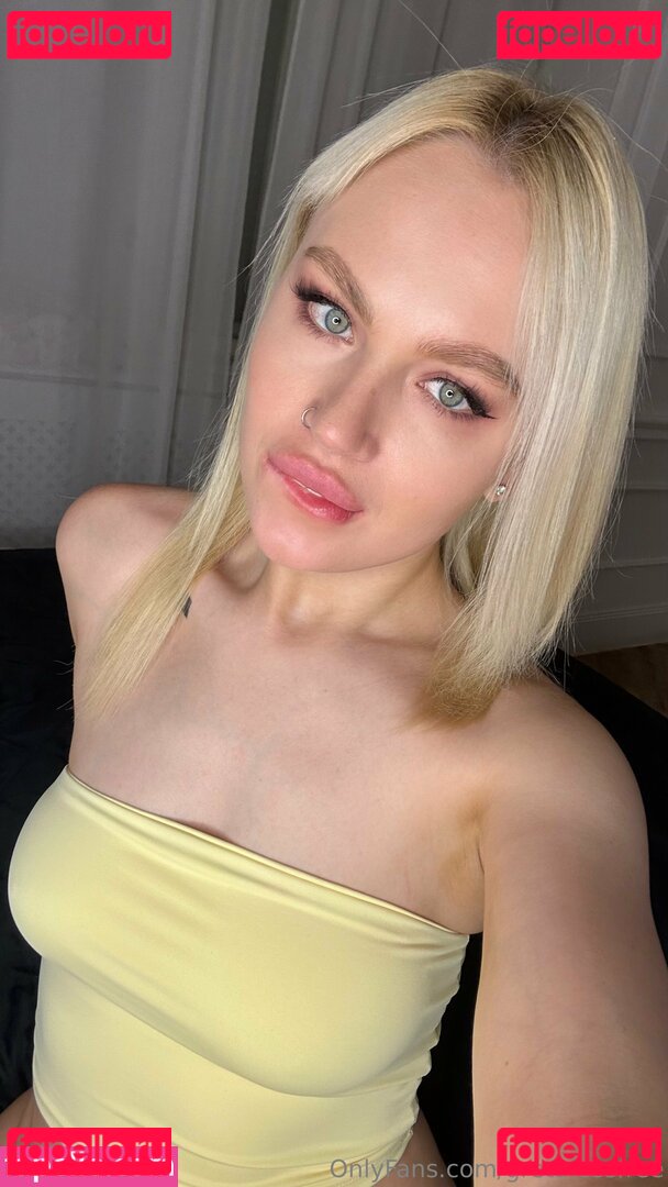 gretafossfree Nude Onlyfans Photo 12