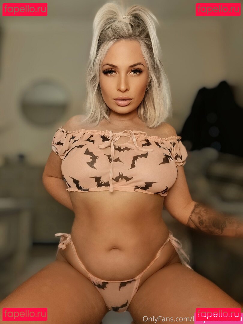 blondeizzy Onlyfans Photo Gallery 