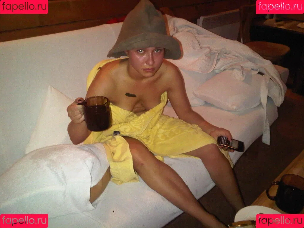 Hayden Panettiere Onlyfans Photo Gallery 