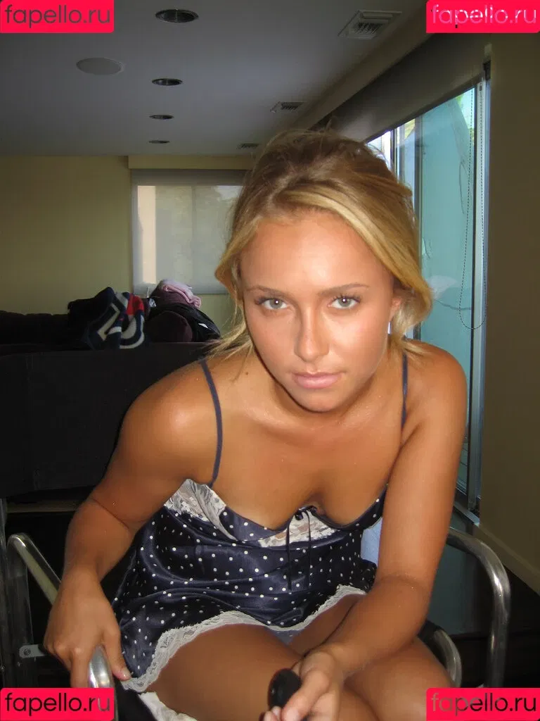 Hayden Panettiere Onlyfans Photo Gallery 