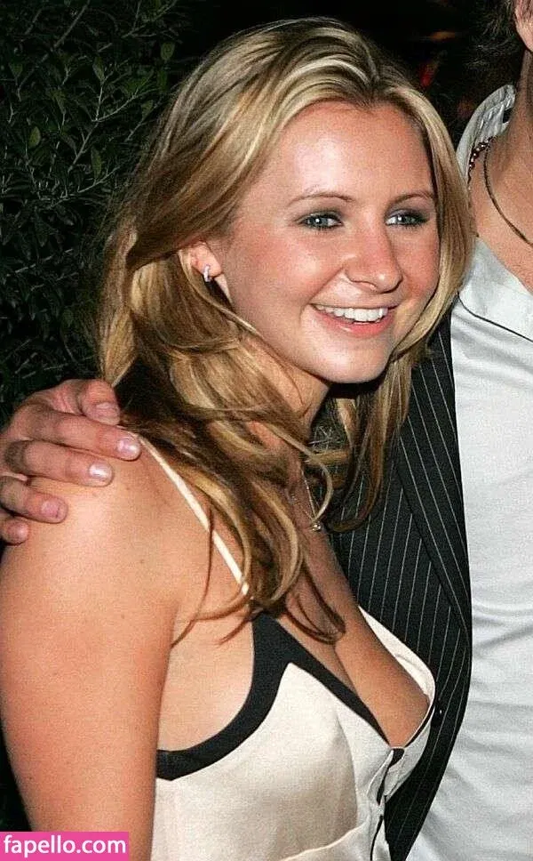 Hayden Panettiere Onlyfans Photo Gallery 