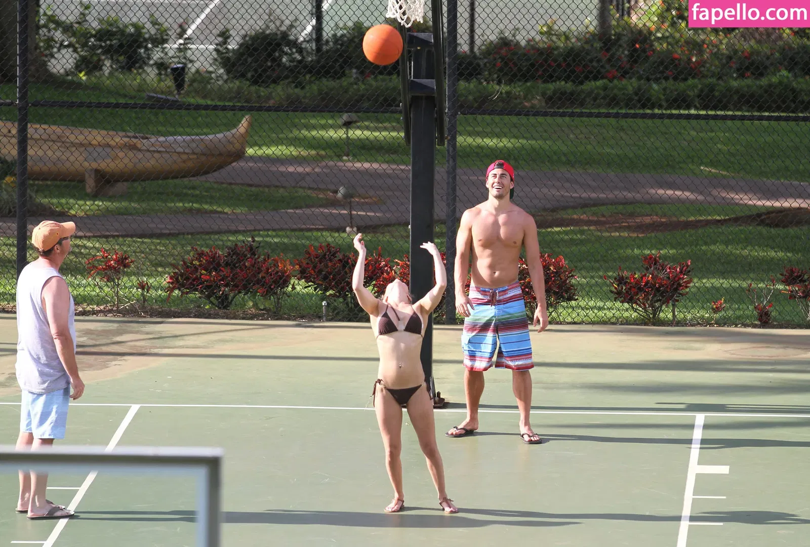 Hayden Panettiere Onlyfans Photo Gallery 