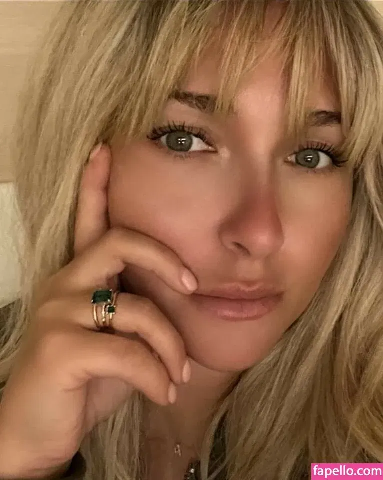 Hayden Panettiere Onlyfans Photo Gallery 