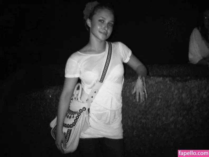 Hayden Panettiere Onlyfans Photo Gallery 