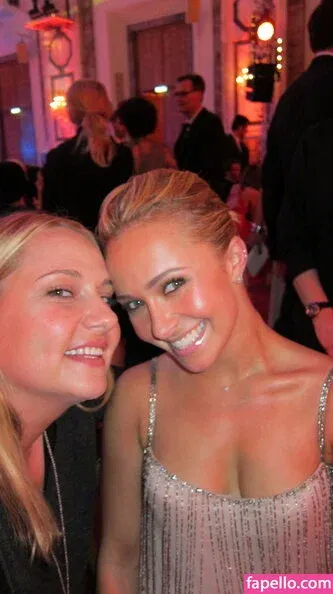 Hayden Panettiere Onlyfans Photo Gallery 