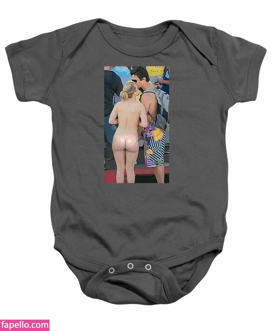 Hayden Panettiere Onlyfans Photo Gallery 