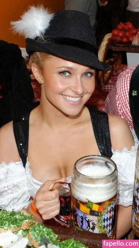 Hayden Panettiere Onlyfans Photo Gallery 