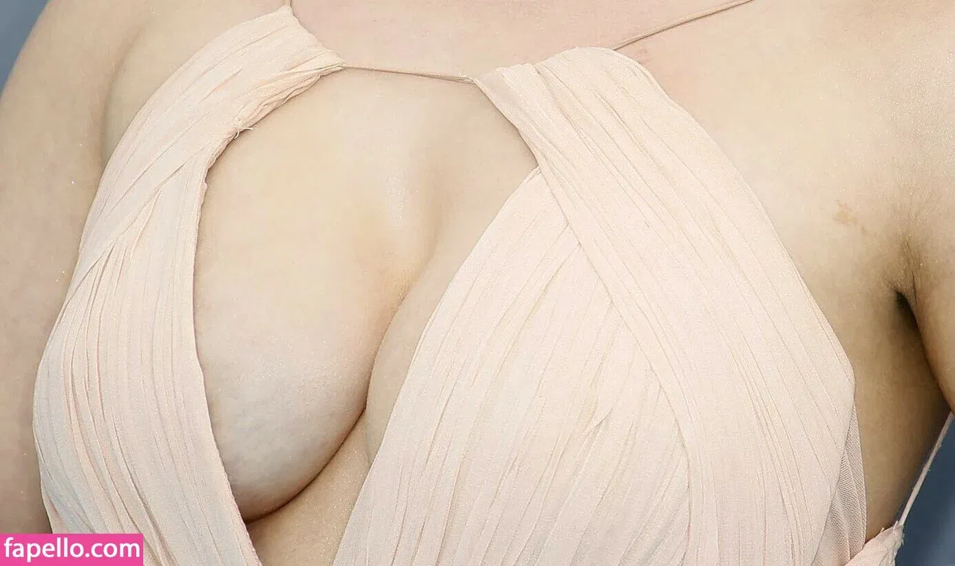 Hayden Panettiere Onlyfans Photo Gallery 