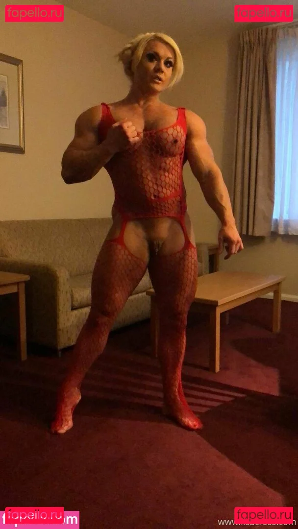 lisaxxxcross Onlyfans Photo Gallery 