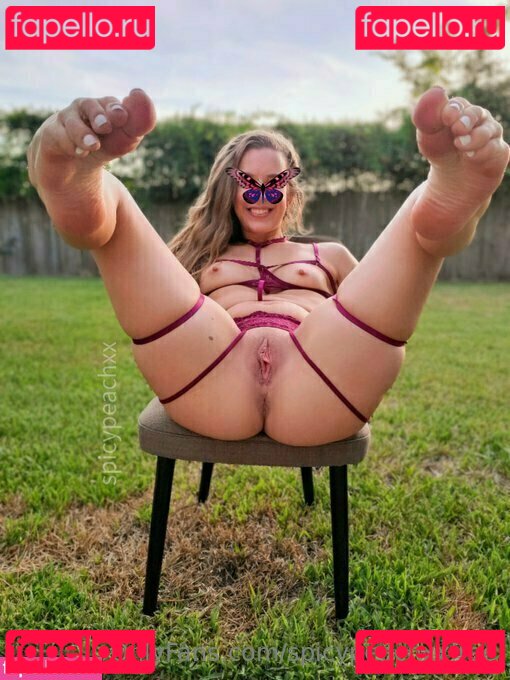 miss_piggybank / spicypeachxxfree Onlyfans Photo Gallery 