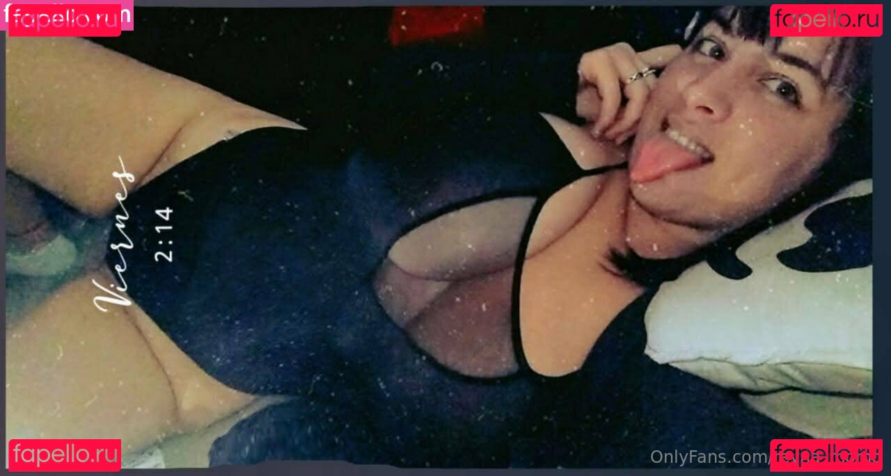 reyna_mom0 Onlyfans Photo Gallery 